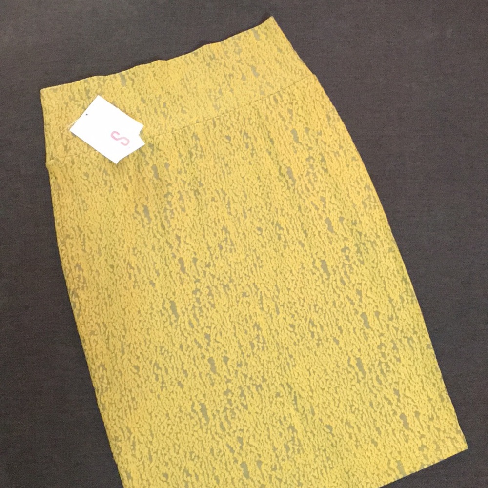 Cassie skirt